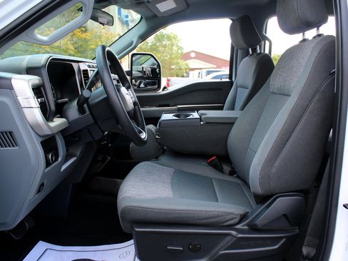 Used 2024 Ford F250 XLT image 18