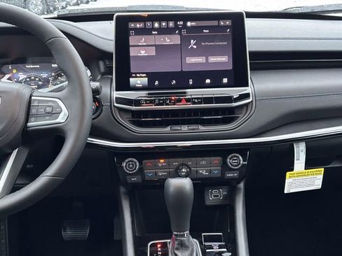 New 2026 Jeep Compass Limited image 11