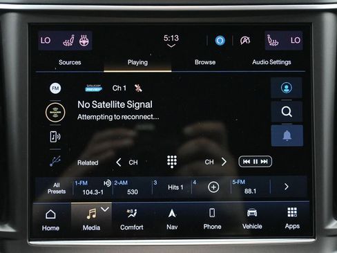 Used 2022 Maserati Levante Modena AWD/4WD image 37