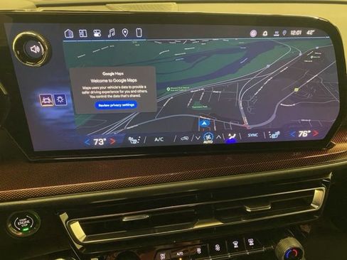 New 2026 Chevrolet Traverse Z71 w/ Enhanced Driving Package AWD/4WD image 11