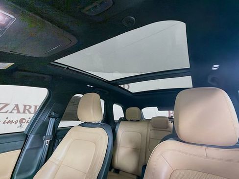 Used 2022 Lincoln Corsair Reserve w/ Equipment Group 201A image 27