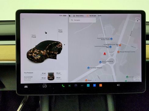 Used 2022 Tesla Model Y Long Range AWD/4WD image 23