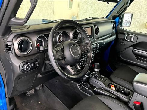 Used 2021 Jeep Wrangler Willys image 14
