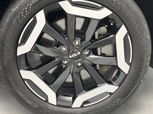 Used 2025 Kia Telluride S FWD image 84