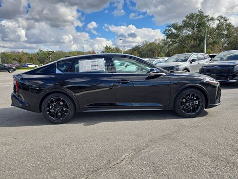 New 2025 Kia K4 GT-Line Turbo image 9