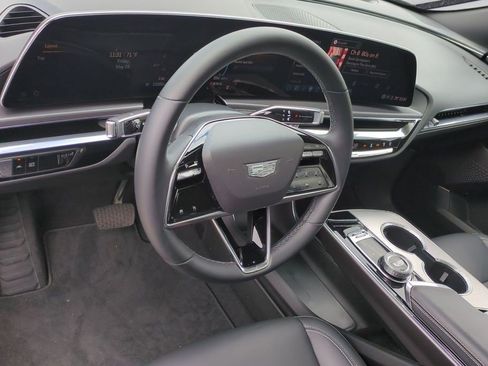 Certified 2024 Cadillac Lyriq Tech RWD image 11