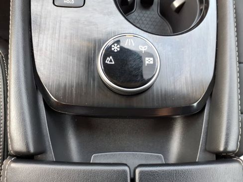Used 2023 Nissan Rogue SL AWD/4WD image 22