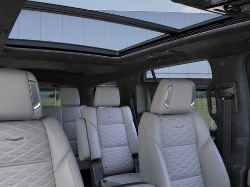 New 2026 Cadillac Escalade Platinum Sport AWD/4WD image 25