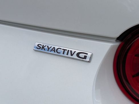 New 2026 MAZDA MX-5 Miata Grand Touring RWD image 17