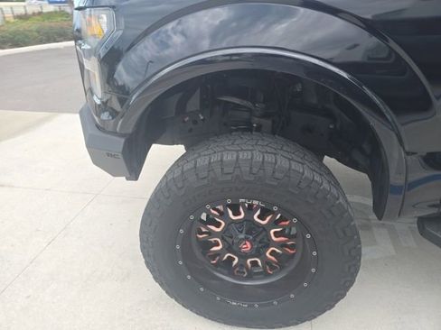 Used 2017 Ford F150 XLT w/ Equipment Group 302A Luxury image 7