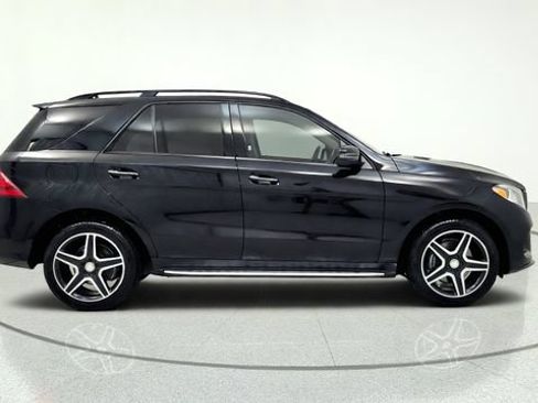 Used 2016 Mercedes-Benz GLE 400 4MATIC image 10