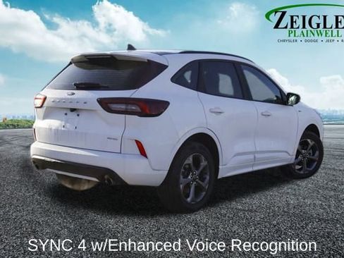 Used 2023 Ford Escape ST-Line image 3