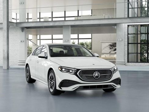 New 2026 Mercedes-Benz E 450 4MATIC Sedan image 9