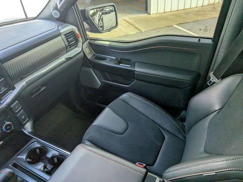 Used 2025 Ford F150 Raptor AWD/4WD image 16