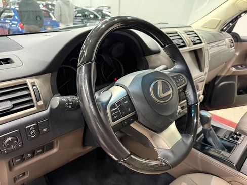 Used 2020 Lexus GX 460 Premium AWD/4WD image 45