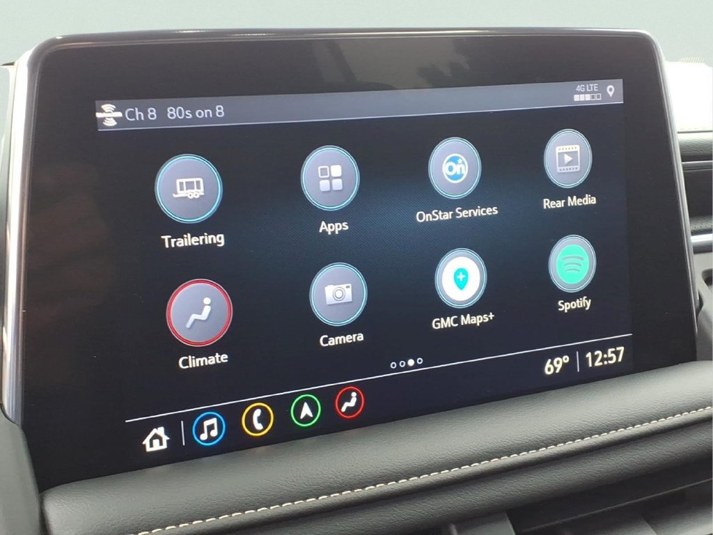 Certified 2021 GMC Yukon SLT w/ SLT Premium Package AWD/4WD image 12