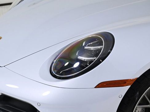 Certified 2025 Porsche 911 Carrera image 11