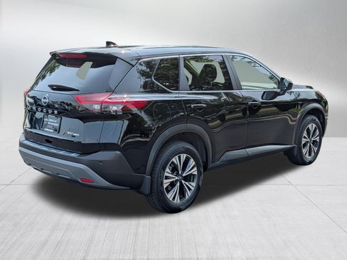 Used 2023 Nissan Rogue SV AWD/4WD image 7