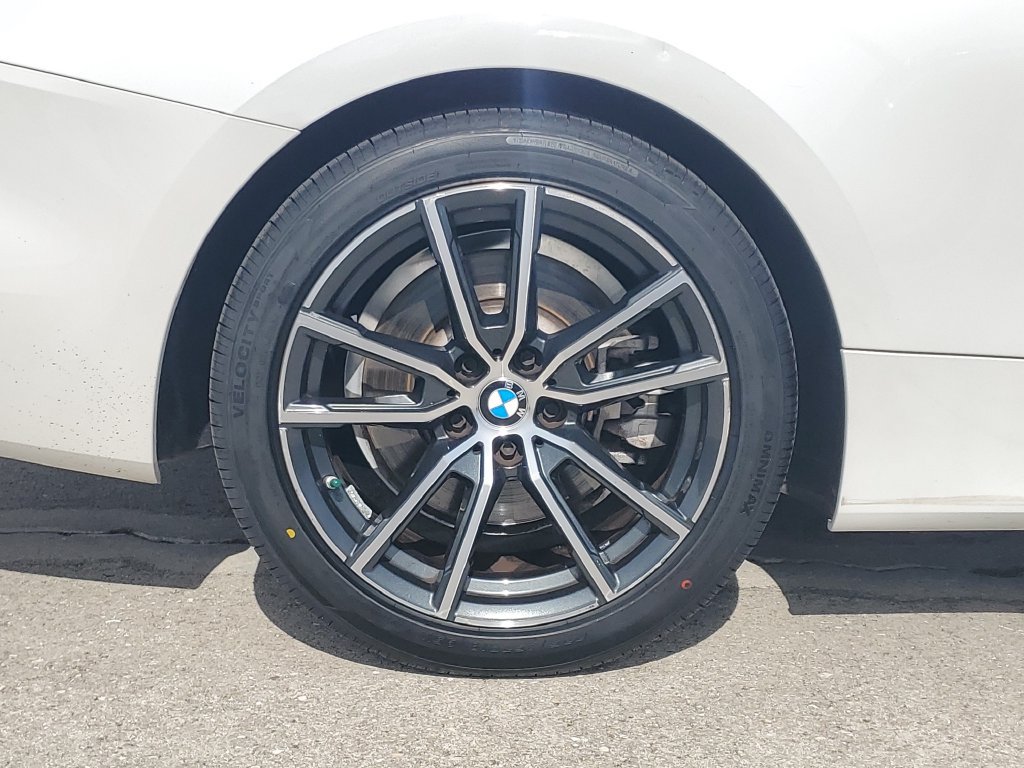 Used 2025 BMW 430i Convertible RWD image 12