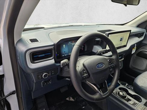 New 2025 Ford Maverick XLT w/ XLT Luxury Package image 3