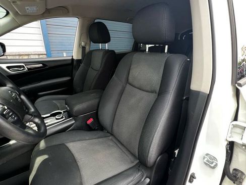 Used 2017 Nissan Pathfinder S AWD/4WD image 17