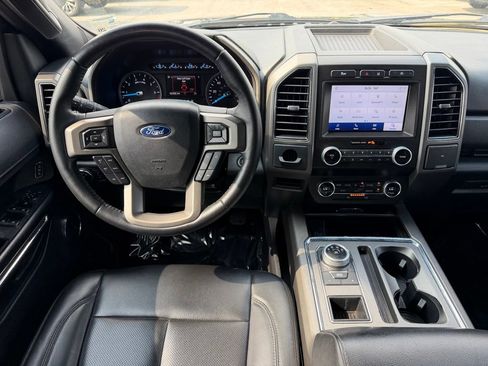 Used 2021 Ford Expedition XLT RWD image 16