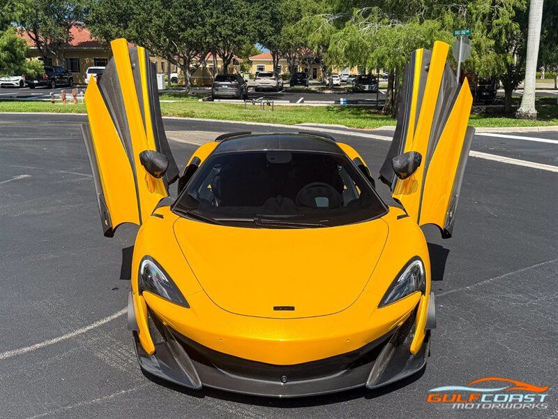 Used 2019 McLaren 600LT RWD image 5