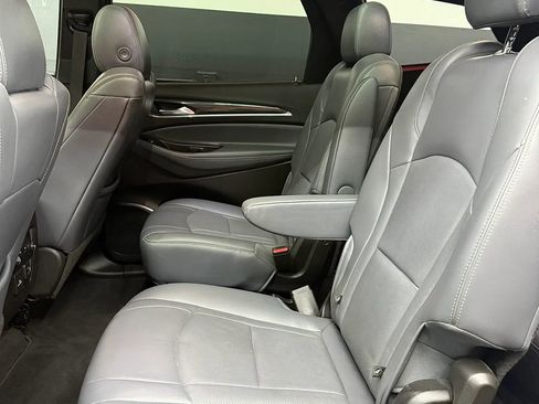 Used 2022 Buick Enclave Essence w/ Experience Buick Package image 6