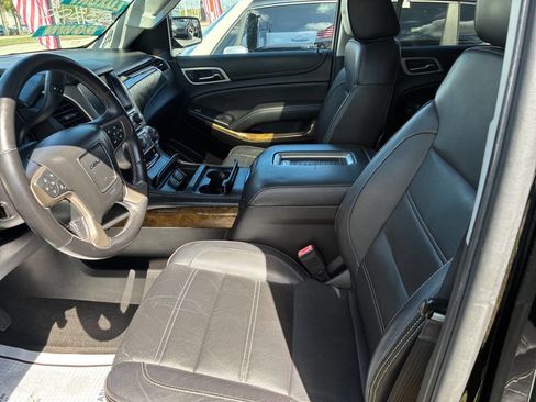 Used 2016 GMC Yukon Denali w/ Open Road Package image 5