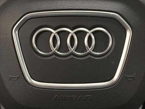 Used 2023 Audi Q5 2.0T Premium Plus w/ Premium Plus Package AWD/4WD image 27