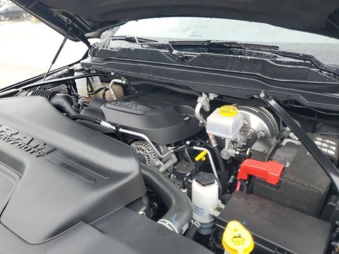 Used 2024 RAM 2500 Big Horn w/ Bed Utility Group image 36