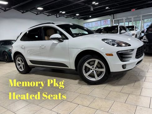 Used 2018 Porsche Macan AWD/4WD image 1