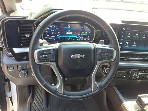 Used 2024 Chevrolet Silverado 1500 RST w/ All Star Edition Plus AWD/4WD image 7