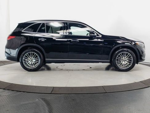 Certified 2026 Mercedes-Benz GLC 300 4MATIC image 34