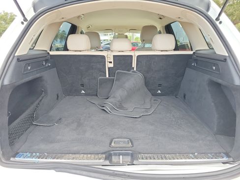 Used 2019 Mercedes-Benz GLC 300 image 7