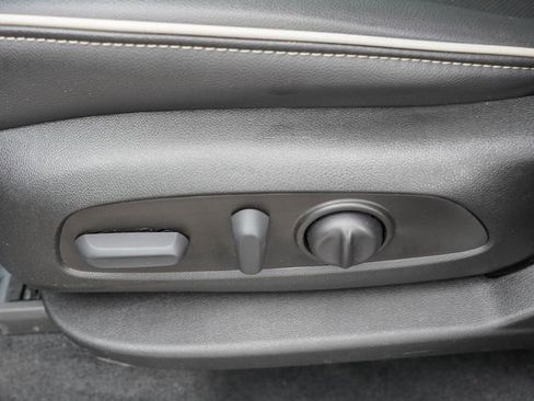 Certified 2023 Chevrolet Traverse Premier image 26