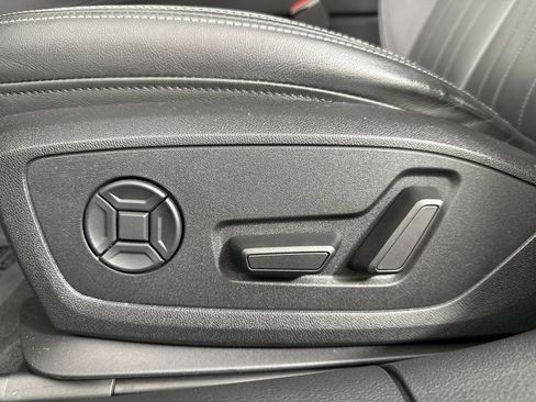 Used 2021 Audi A7 e Premium Plus w/ Interior Protection Package AWD/4WD image 39