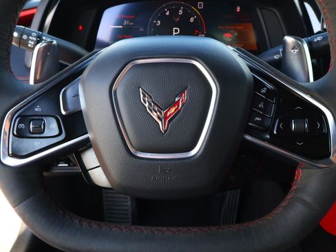 Used 2020 Chevrolet Corvette Stingray Preferred Cpe w/ 2LT Preferred Equipment Group image 21