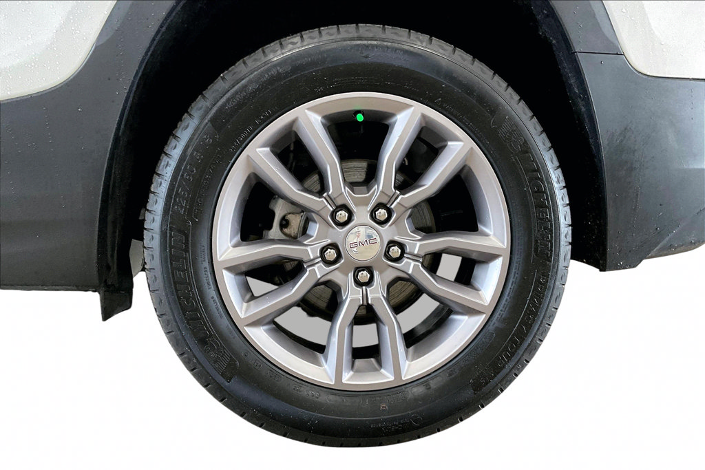 Used 2024 GMC Terrain SLT AWD/4WD image 32
