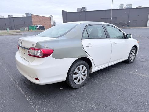 Used 2011 Toyota Corolla image 5