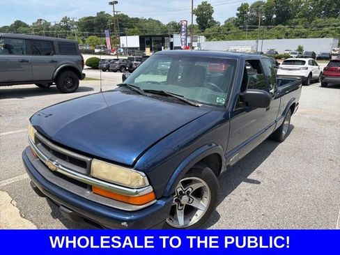 Used 2003 Chevrolet S10 Pickup LS w/ LS Preferred Equipment Group RWD image 5