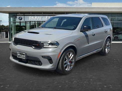 Used 2023 Dodge Durango R/T w/ Tow 'N Go Package AWD/4WD image 3