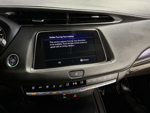 Used 2023 Cadillac XT4 Luxury AWD/4WD image 21