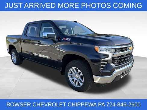 Used 2023 Chevrolet Silverado 1500 LT image 1