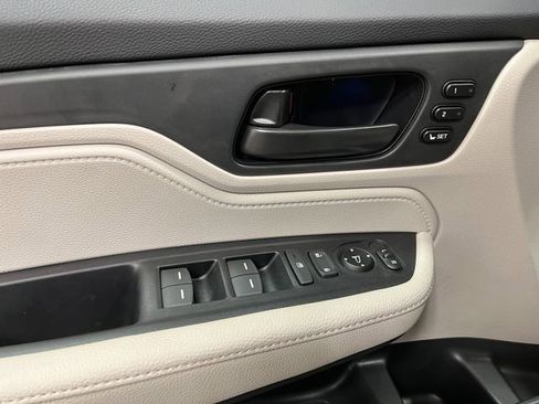 New 2026 Honda Odyssey EX-L image 14