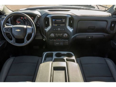 Used 2025 Chevrolet Silverado 1500 Custom image 16