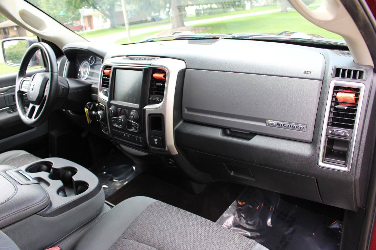 Used 2016 RAM 1500 Big Horn AWD/4WD image 39