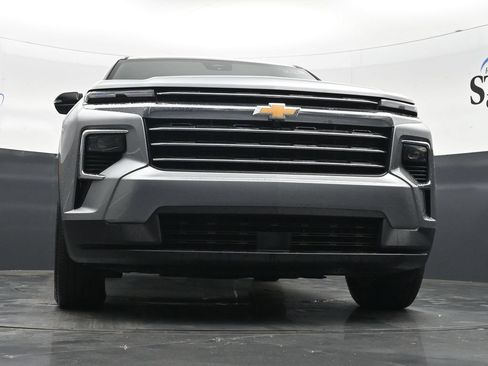 Used 2026 Chevrolet Traverse LT AWD/4WD image 27