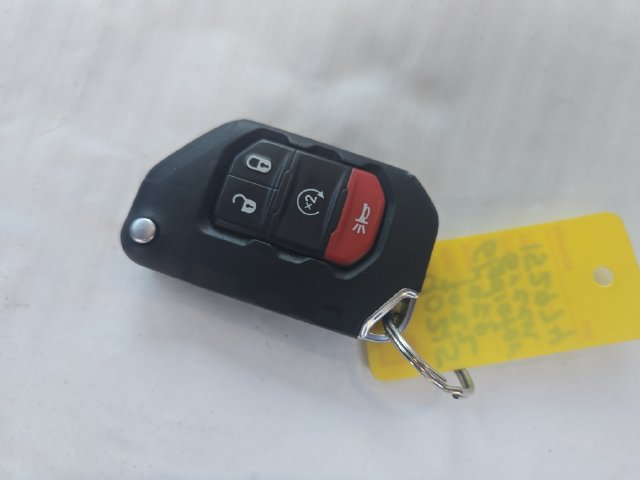 Used 2022 Jeep Gladiator Rubicon w/ LED Lighting Group AWD/4WD image 21