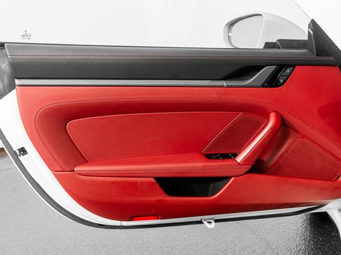 Used 2021 Porsche 911 Carrera 4S image 49